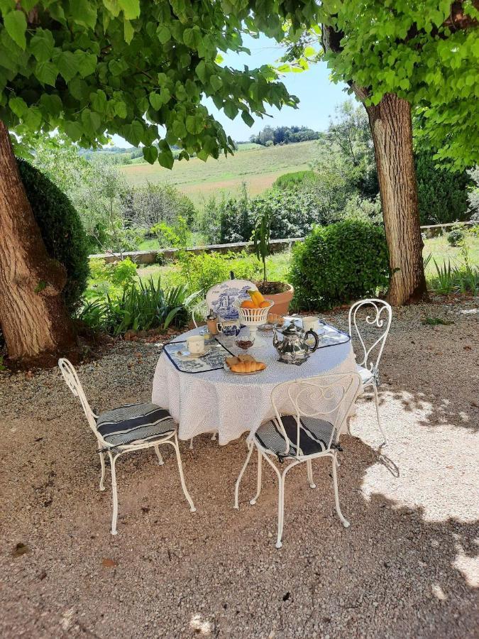 Chateau De Gardes Bed and Breakfast Castin Exterior foto
