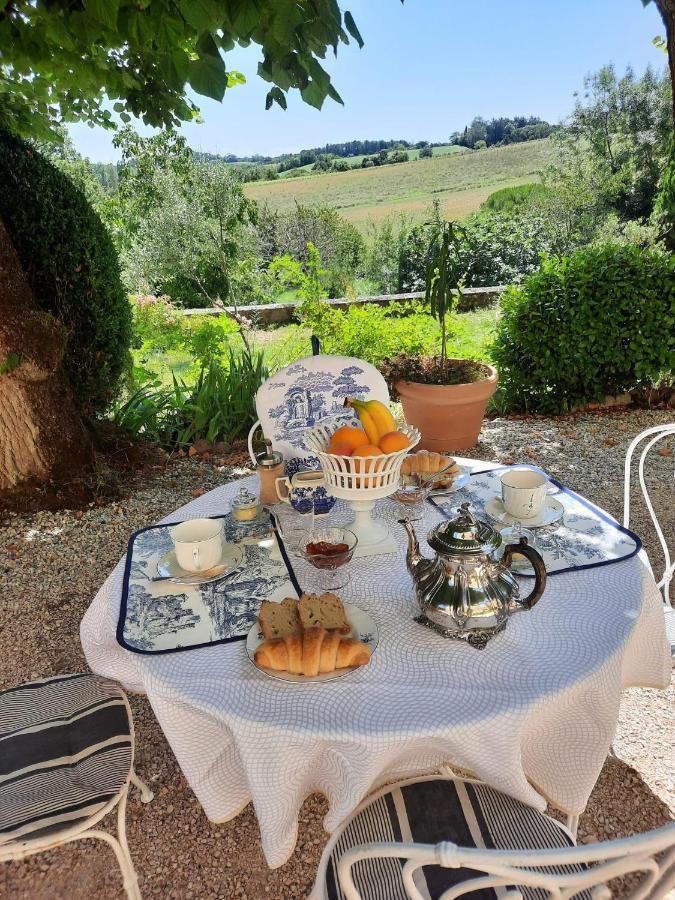 Chateau De Gardes Bed and Breakfast Castin Exterior foto
